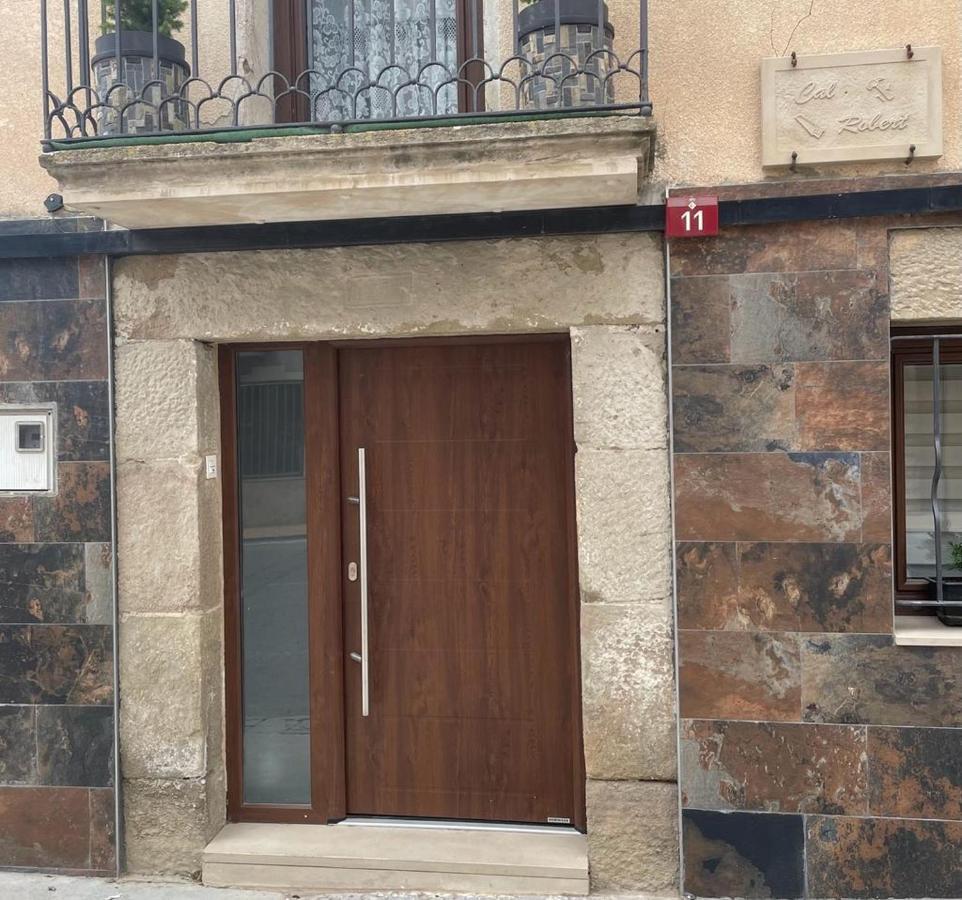 Cal Robert Apartment Penellas Bagian luar foto